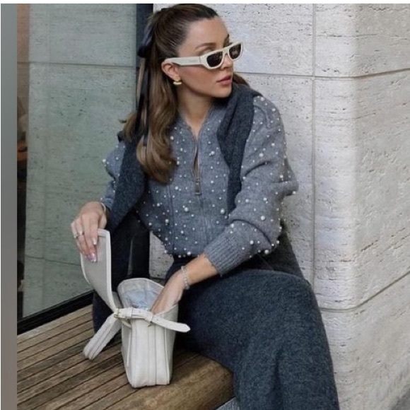 Zara KNIT BOMBER JACKET WITH FAUX PEARLS - Picture 4 of 7